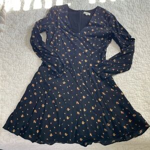 Navy floral long sleeved V-neck Wilfred minidress Aritzia